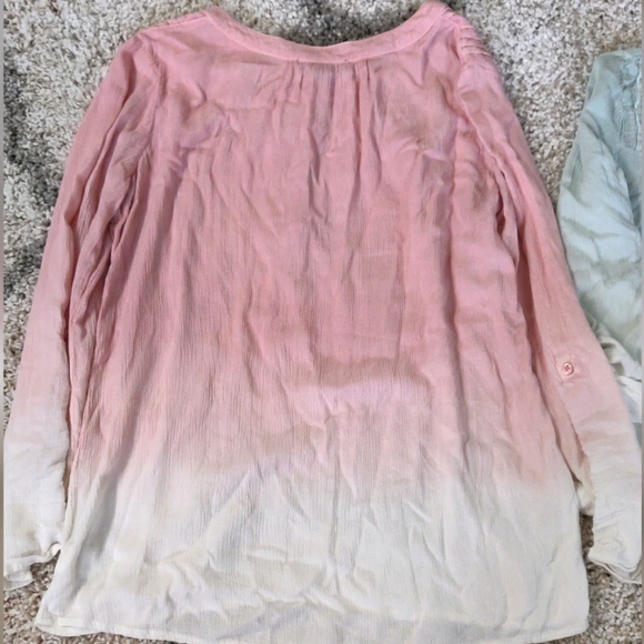 Bandolino women's blouses - Picture 5 of 6